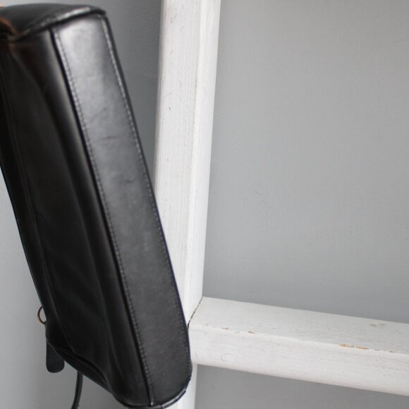 Coach Vintage 80's Black Crossbody Shoulder Crossbody Bag NO 0358-047 - Picture 6 of 7